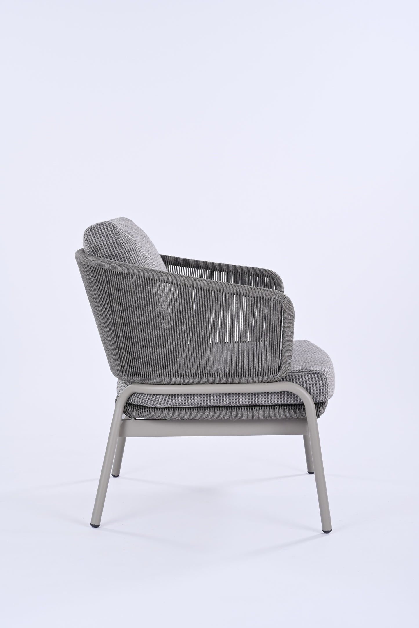 PHOENIX LOUNGE CHAIR OUTDOOR