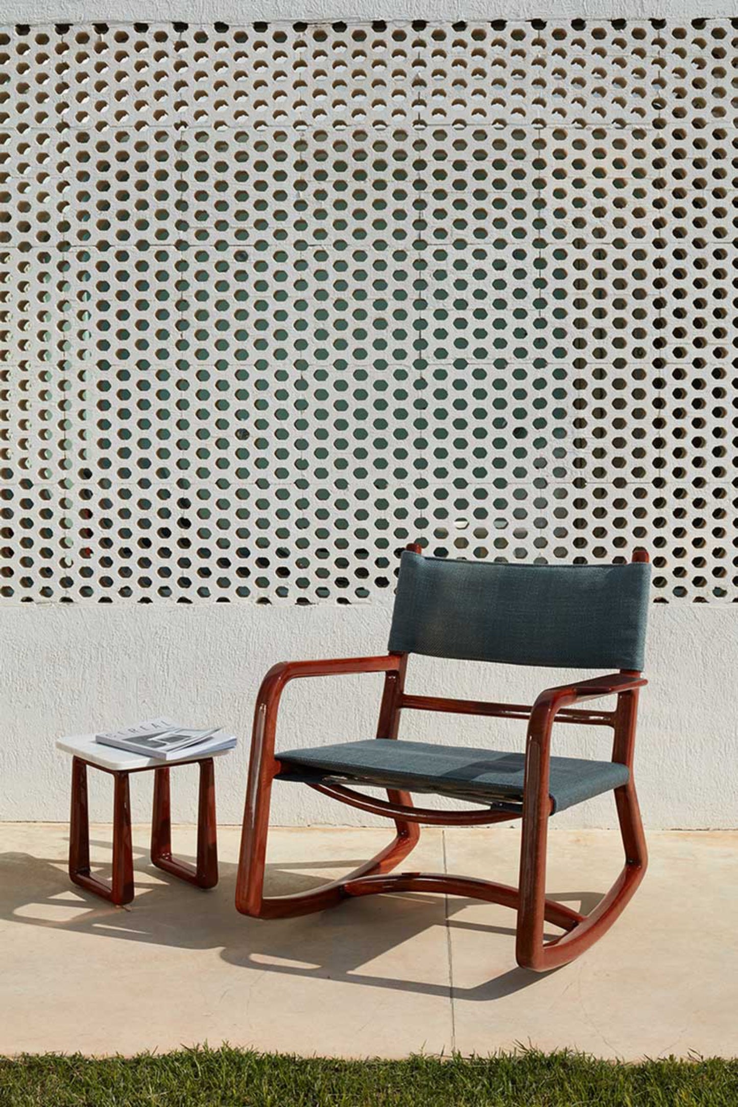 Side Table High Lucido Mediterraneo Mahogany Carrara