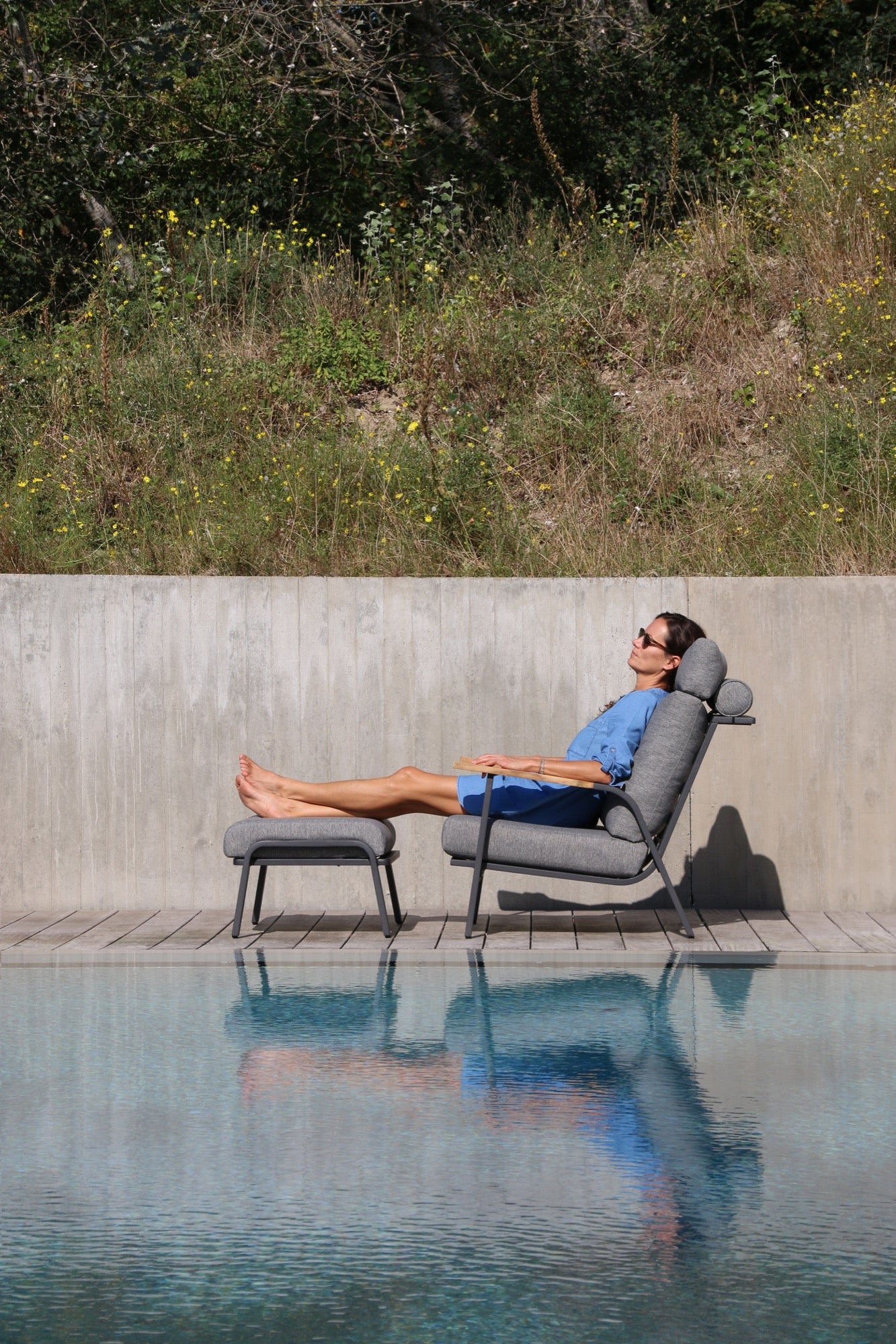DANDY NEO LOUNGE CHAIR MOCHA